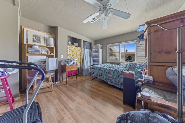 1380 Oak Hill Dr SPC 42, Escondido, CA 92026