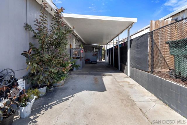 1380 Oak Hill Dr SPC 42, Escondido, CA 92026