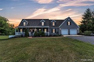10146 Marshall Road, South Lyon, MI 48178