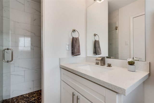 5118 Sanford Road, Houston, TX 77035