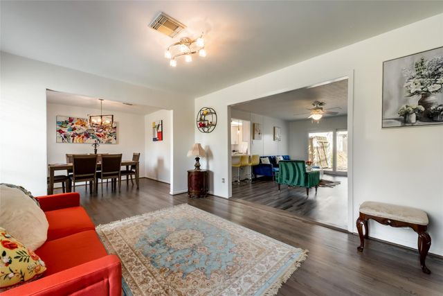5118 Sanford Road, Houston, TX 77035