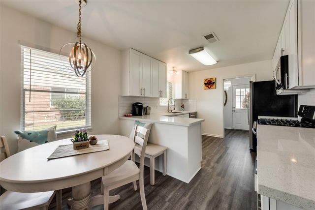 5118 Sanford Road, Houston, TX 77035
