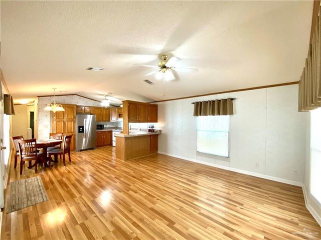 2022 Vernon Street, Mission, TX 78572