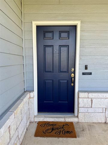 121 English Oak ST, Georgetown, TX 78626