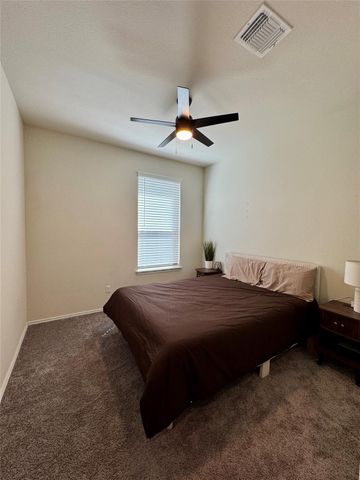 121 English Oak ST, Georgetown, TX 78626