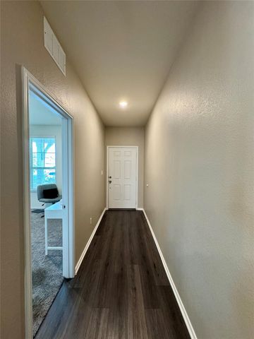 121 English Oak ST, Georgetown, TX 78626