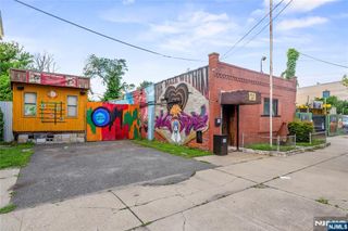149 Pacific Avenue, Jersey City, NJ 07304