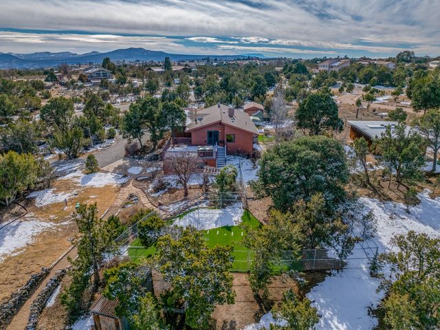 129 Piedra Loop, White Rock, NM 87547