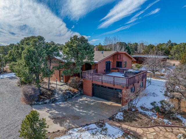 129 Piedra Loop, White Rock, NM 87547