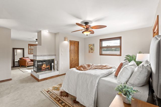 129 Piedra Loop, White Rock, NM 87547