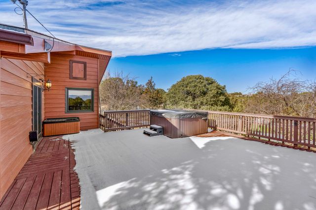 129 Piedra Loop, White Rock, NM 87547