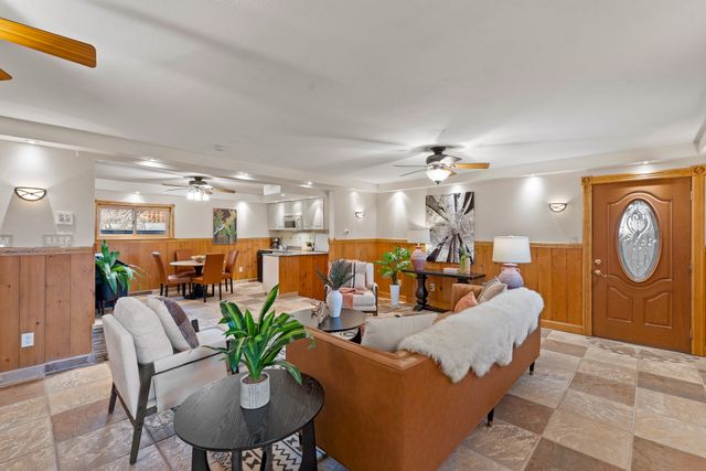 129 Piedra Loop, White Rock, NM 87547