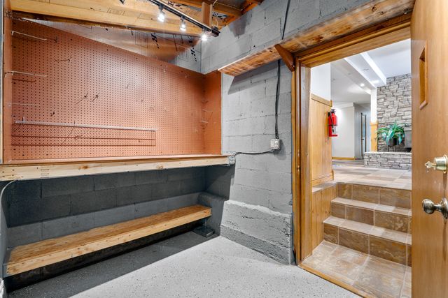 129 Piedra Loop, White Rock, NM 87547