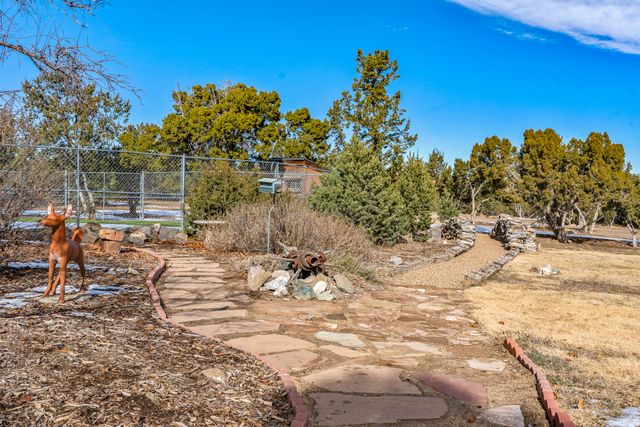 129 Piedra Loop, White Rock, NM 87547