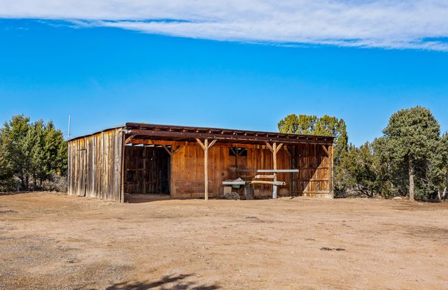 129 Piedra Loop, White Rock, NM 87547