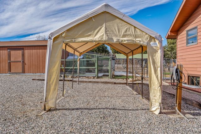 129 Piedra Loop, White Rock, NM 87547