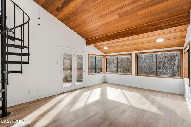 1421 Crescent Road, Park City, UT 84060