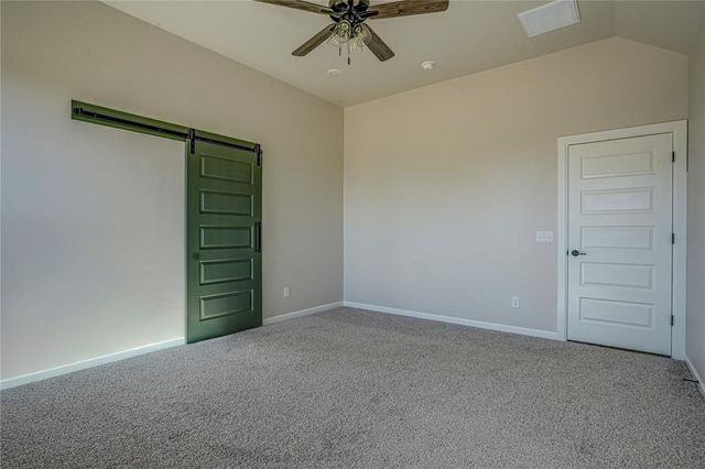 240 Meadowlark Lane, Blanchard, OK 73010