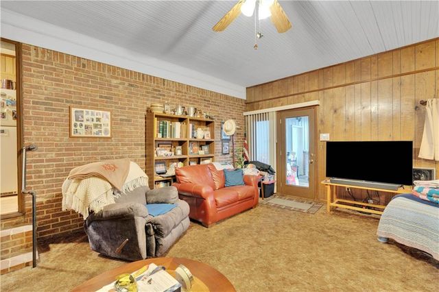 4923 Hawkins Academy Road, Social Circle, GA 30025