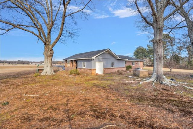 4923 Hawkins Academy Road, Social Circle, GA 30025