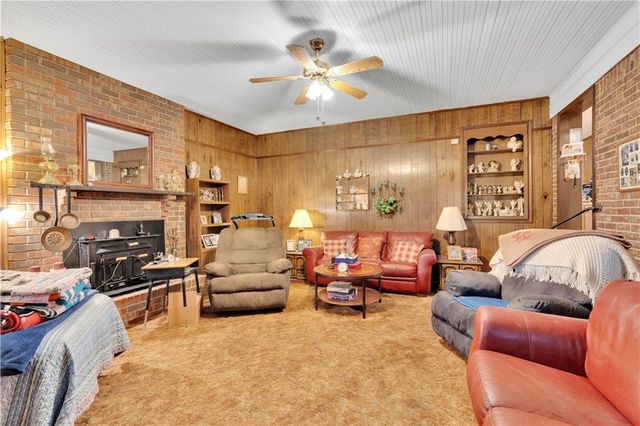 4923 Hawkins Academy Road, Social Circle, GA 30025