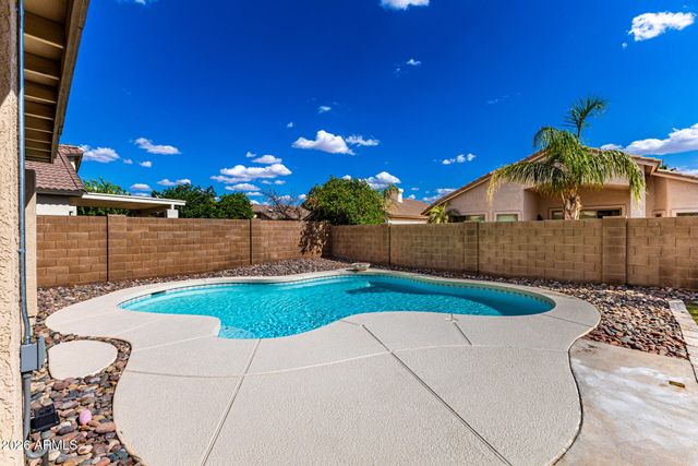 8645 E MONTE Avenue, Mesa, AZ 85209
