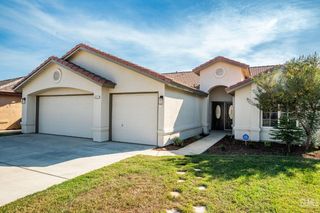 4717 Ambrister Drive, Bakersfield, CA 93313