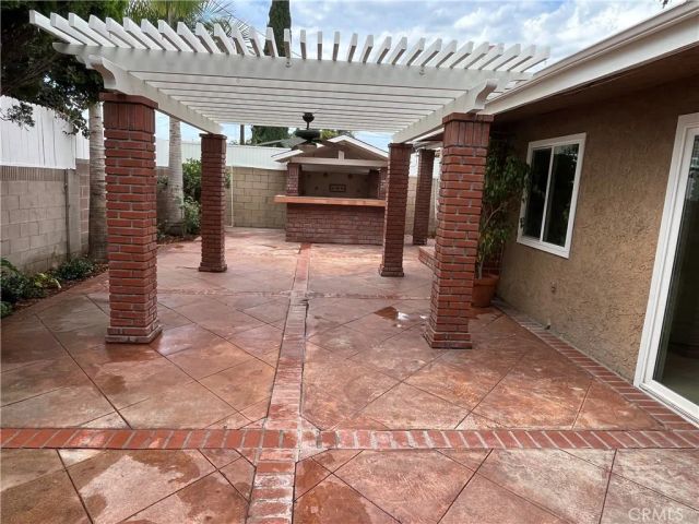 1326 E 15th Street, Santa Ana, CA 92701