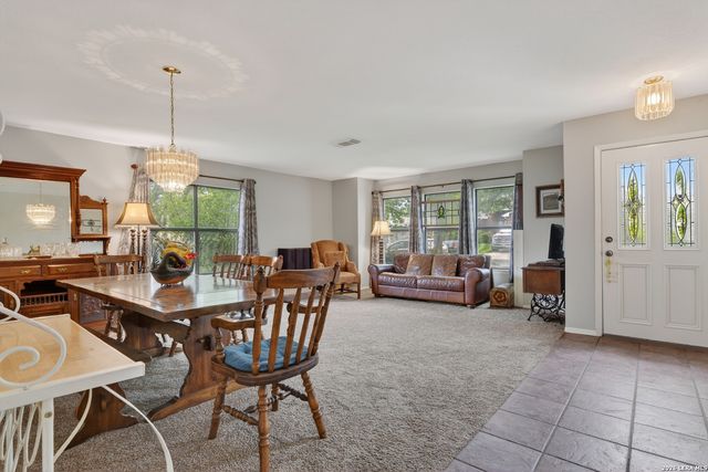 11002 Forest Breeze, Live Oak, TX 78233