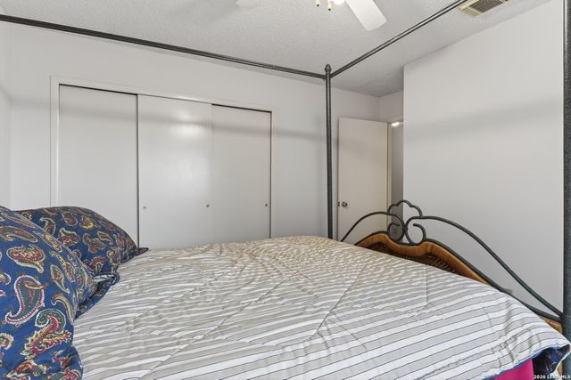 11002 Forest Breeze, Live Oak, TX 78233