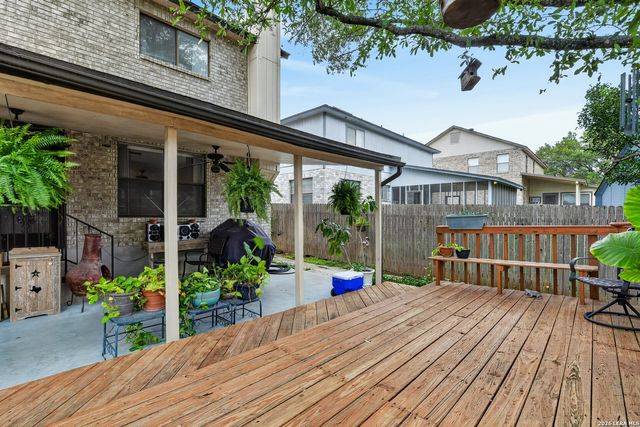 11002 Forest Breeze, Live Oak, TX 78233