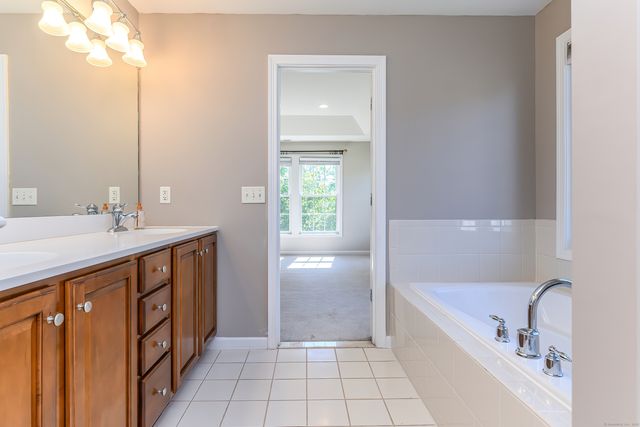 239 Sterling Drive 239, Newington, CT 06111