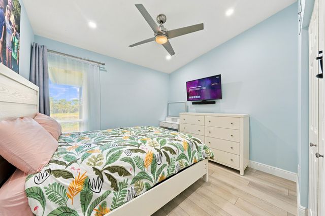 1111 DUNCAN Circle 202, Palm Beach Gardens, FL 33418