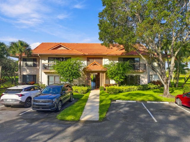 1111 DUNCAN Circle 202, Palm Beach Gardens, FL 33418