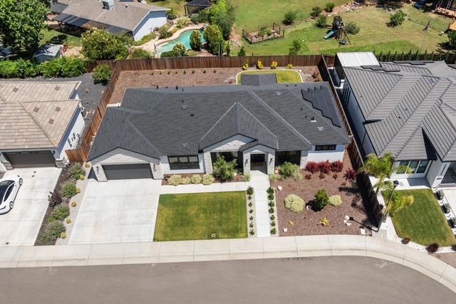4031 Della Ct, Rocklin, CA 95677