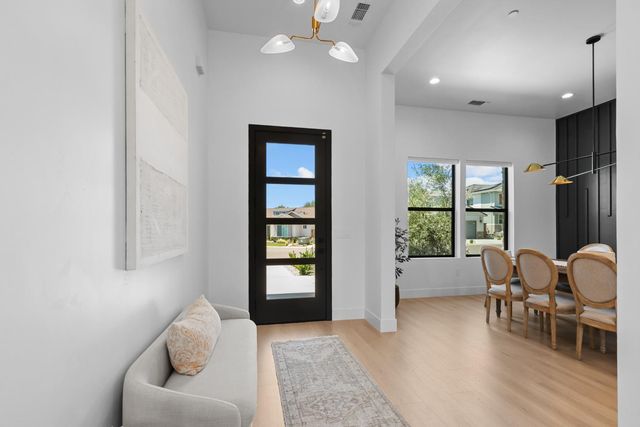4031 Della Ct, Rocklin, CA 95677