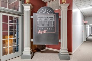 235 State St 313, Springfield, MA 01103