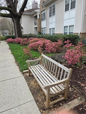 240 Renaissance Parkway NE 204, Atlanta, GA 30308