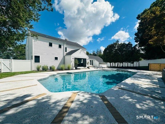 91 Lockwood Road, Fairfield, CT 06825