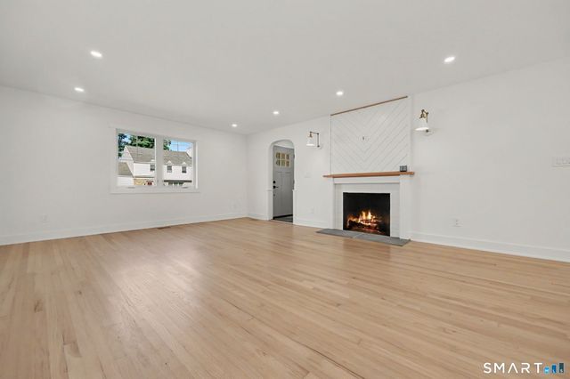 91 Lockwood Road, Fairfield, CT 06825