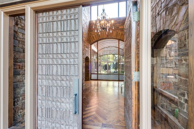 3848 Potomac Avenue, Highland Park, TX 75205