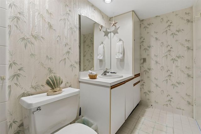 6067 FAIRWAY LANE 1413, Bradenton, FL 34210