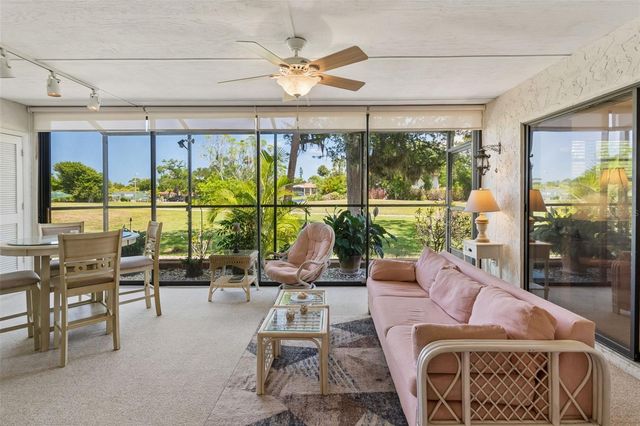 6067 FAIRWAY LANE 1413, Bradenton, FL 34210