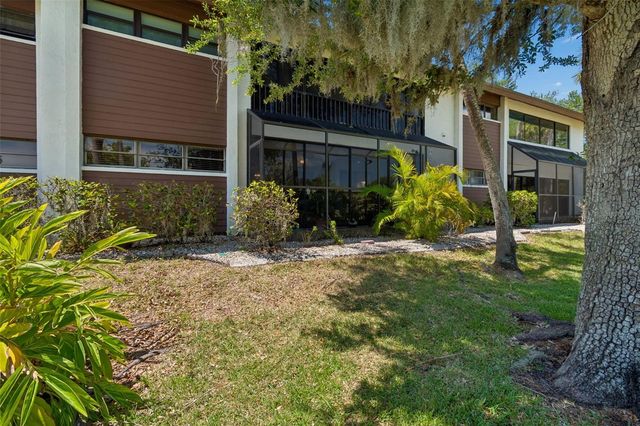 6067 FAIRWAY LANE 1413, Bradenton, FL 34210