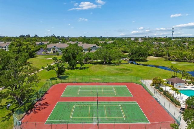 6067 FAIRWAY LANE 1413, Bradenton, FL 34210