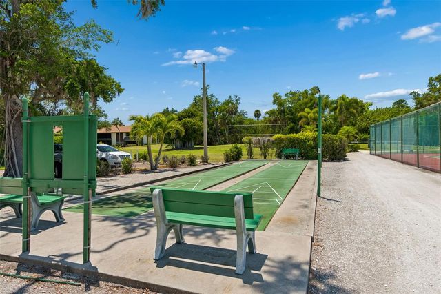 6067 FAIRWAY LANE 1413, Bradenton, FL 34210