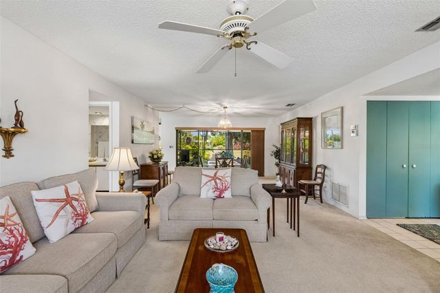 6067 FAIRWAY LANE 1413, Bradenton, FL 34210