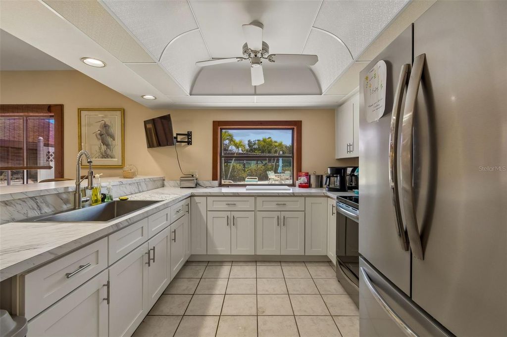 Image 37 of property listing at 6067 FAIRWAY LANE 1413, Bradenton, FL 34210