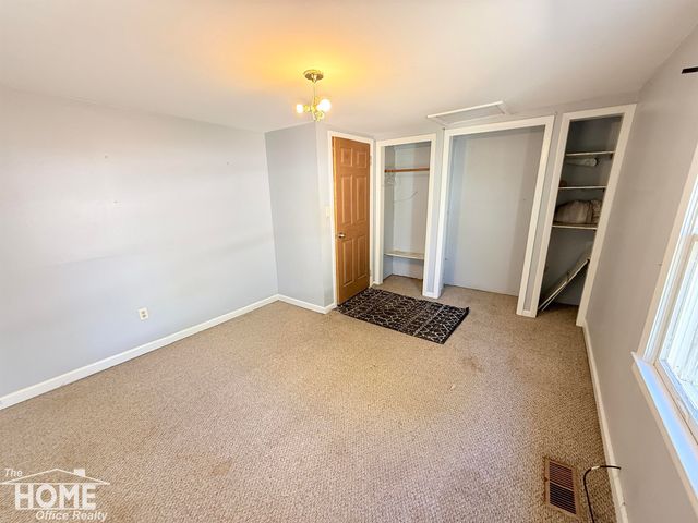 755 Woodlawn Avenue, Owosso, MI 48867