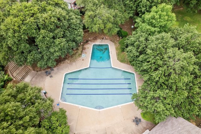 424 Westview Terrace, Arlington, TX 76013